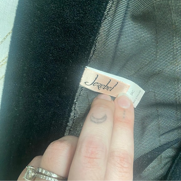 Vintage black & cream lace Jezebel bustier hook & eye corset lingerie top 34C 🖤 - Picture 7 of 15